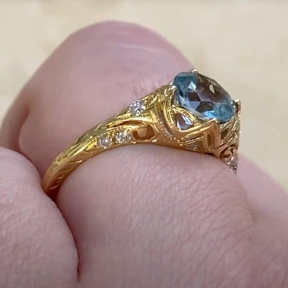 Anillo de compromiso de aguamarina de corte redondo (aprox. 0,90 quilates), oro amarillo de 18k Corte redondo en venta