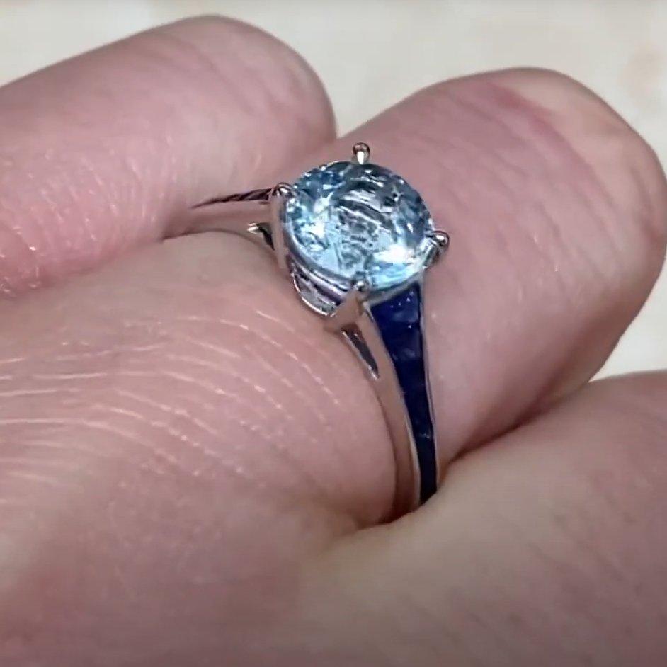 De las mujeres Anillo de compromiso de aguamarina talla redonda (aprox. 1.20 quilates), platino en venta