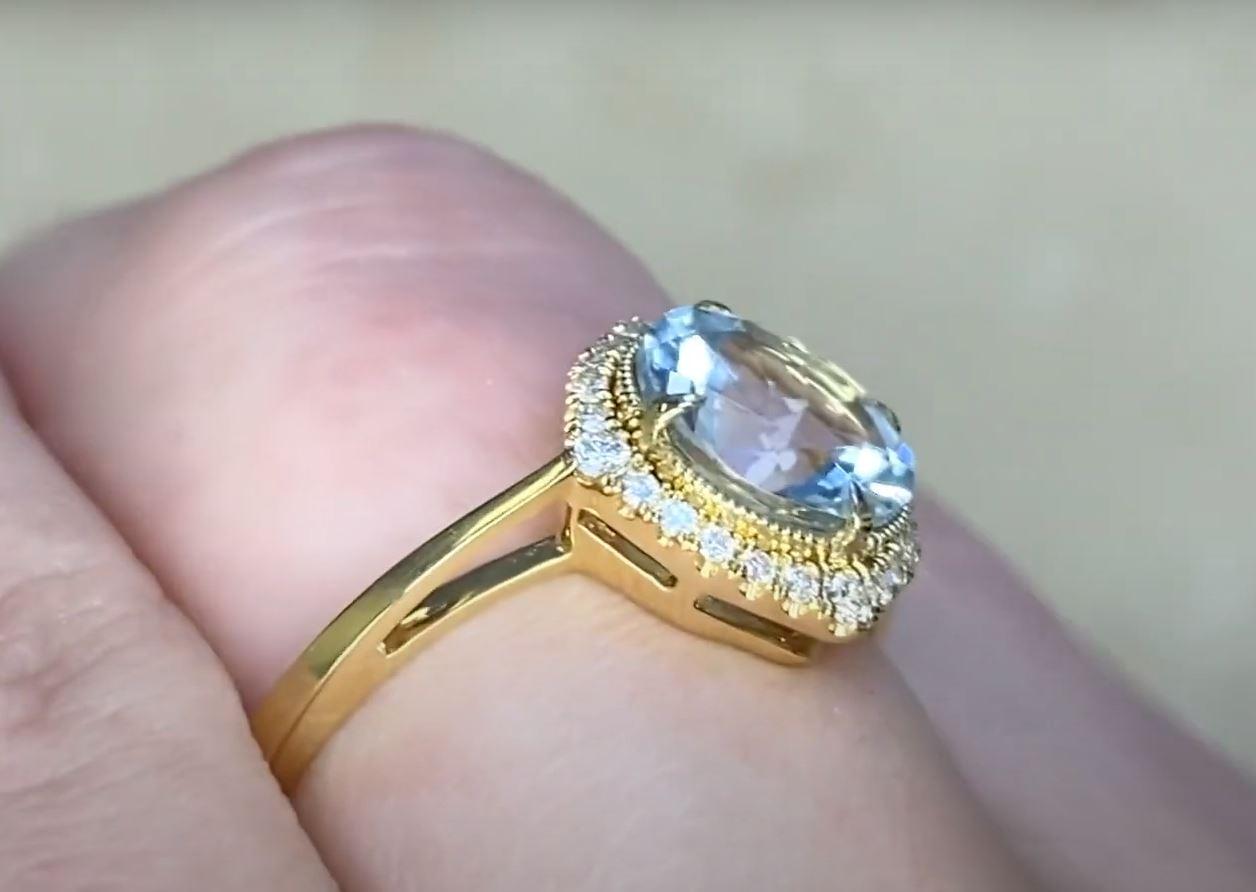 Round Cut Aquamarine Engagement Ring, Diamond Halo, 18k Yellow Gold For Sale 1