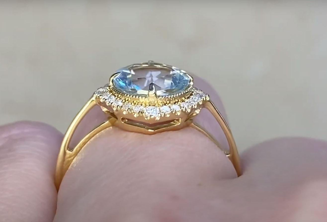 Round Cut Aquamarine Engagement Ring, Diamond Halo, 18k Yellow Gold For Sale 3