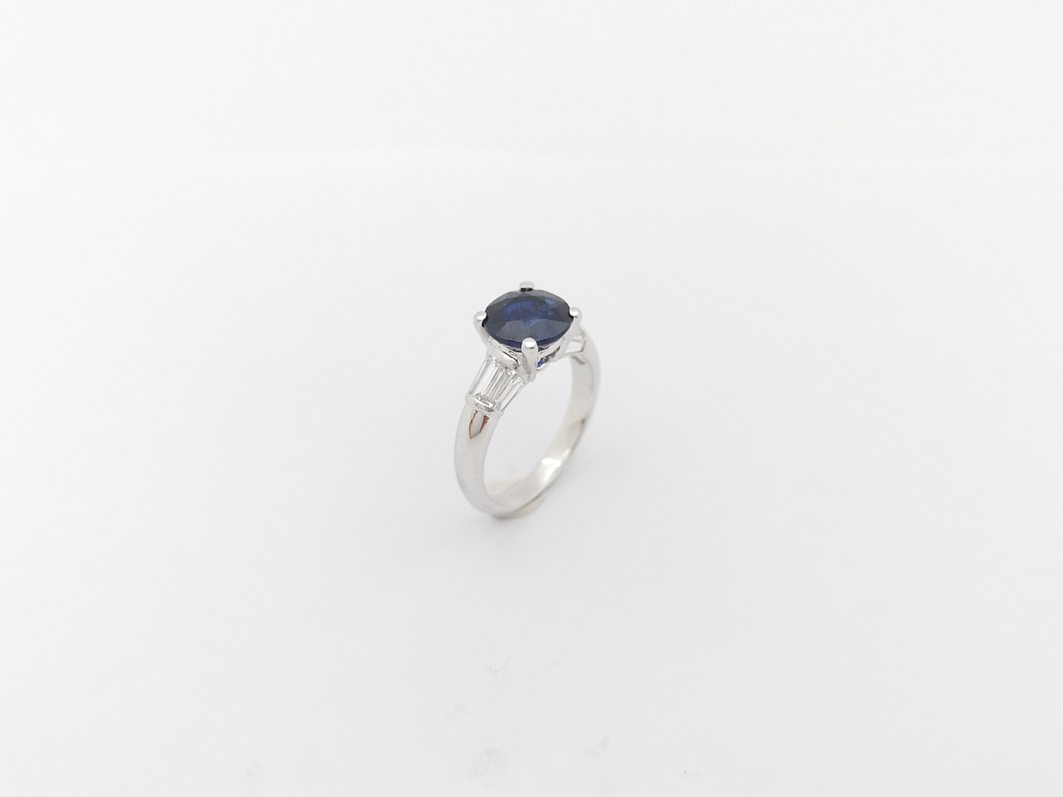 Round Cut Blue Sapphire with Diamond Ring Set in 18 Karat White Gold Settings For Sale 9
