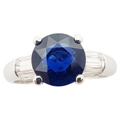 Round Cut Blue Sapphire with Diamond Ring Set in 18 Karat White Gold Settings