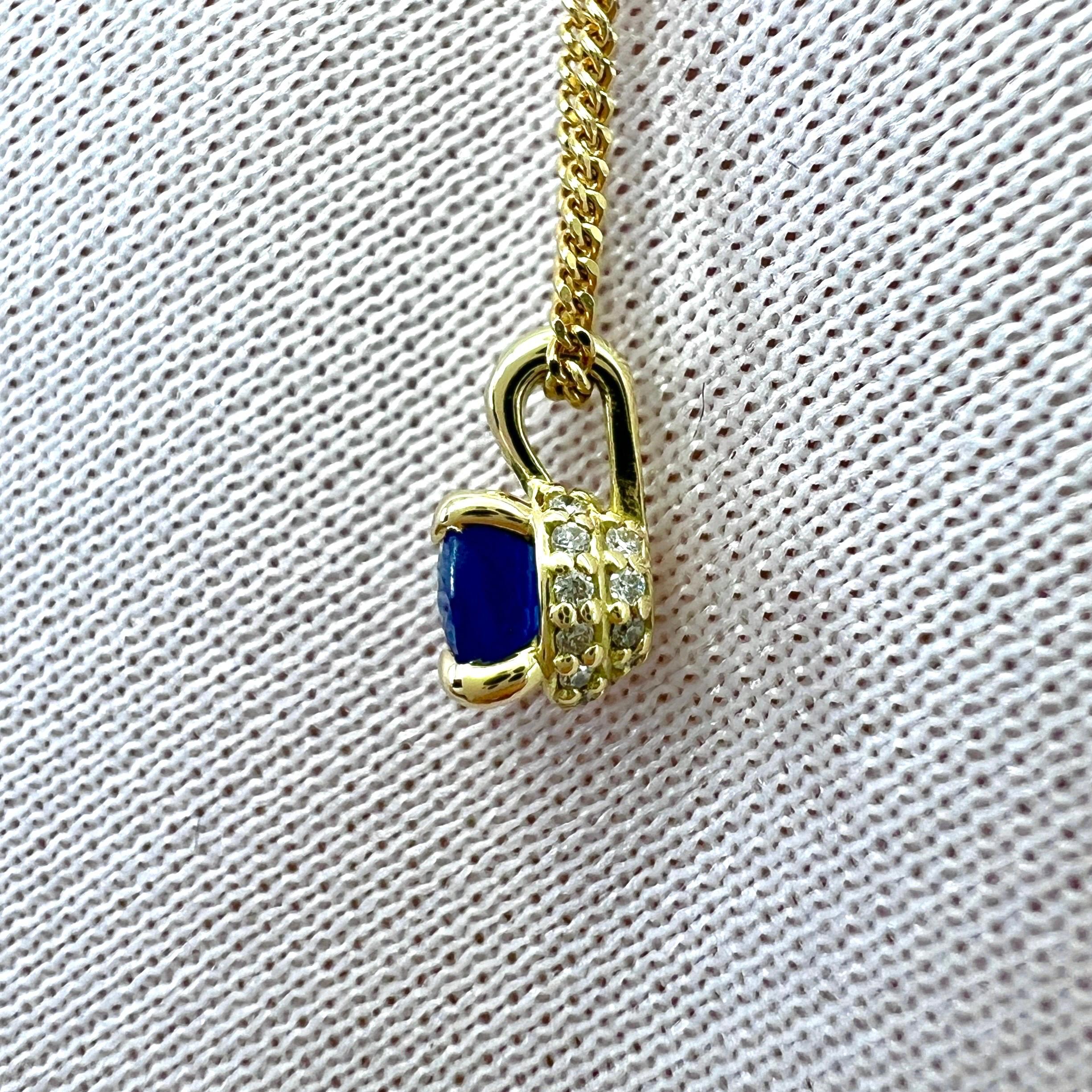 Women's or Men's Round Cut Cornflower Blue Ceylon Sapphire 18k Gold Diamond Hidden Halo Pendant