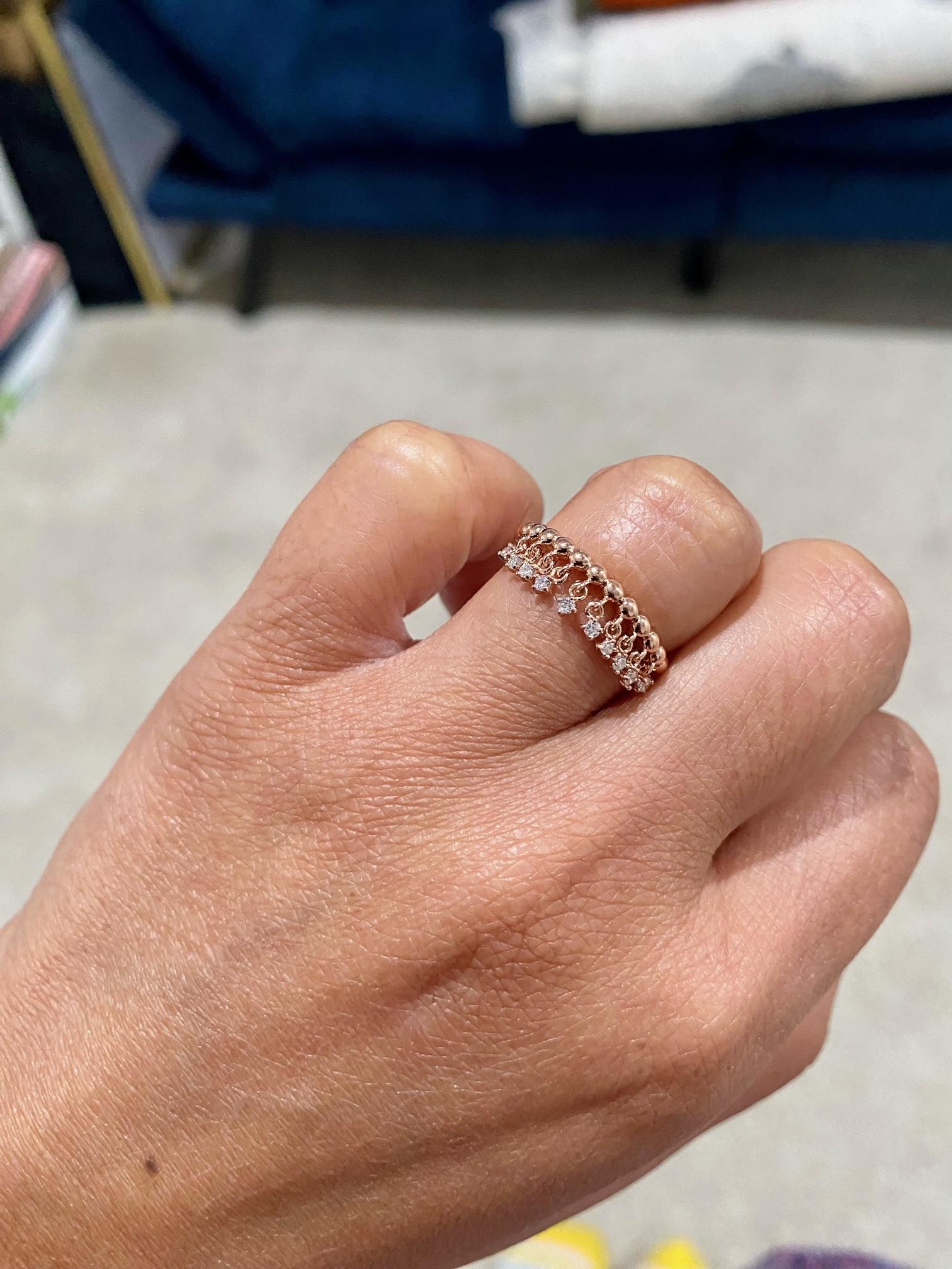 Round Cut Diamond Cable Rose Gold Band For Sale 1