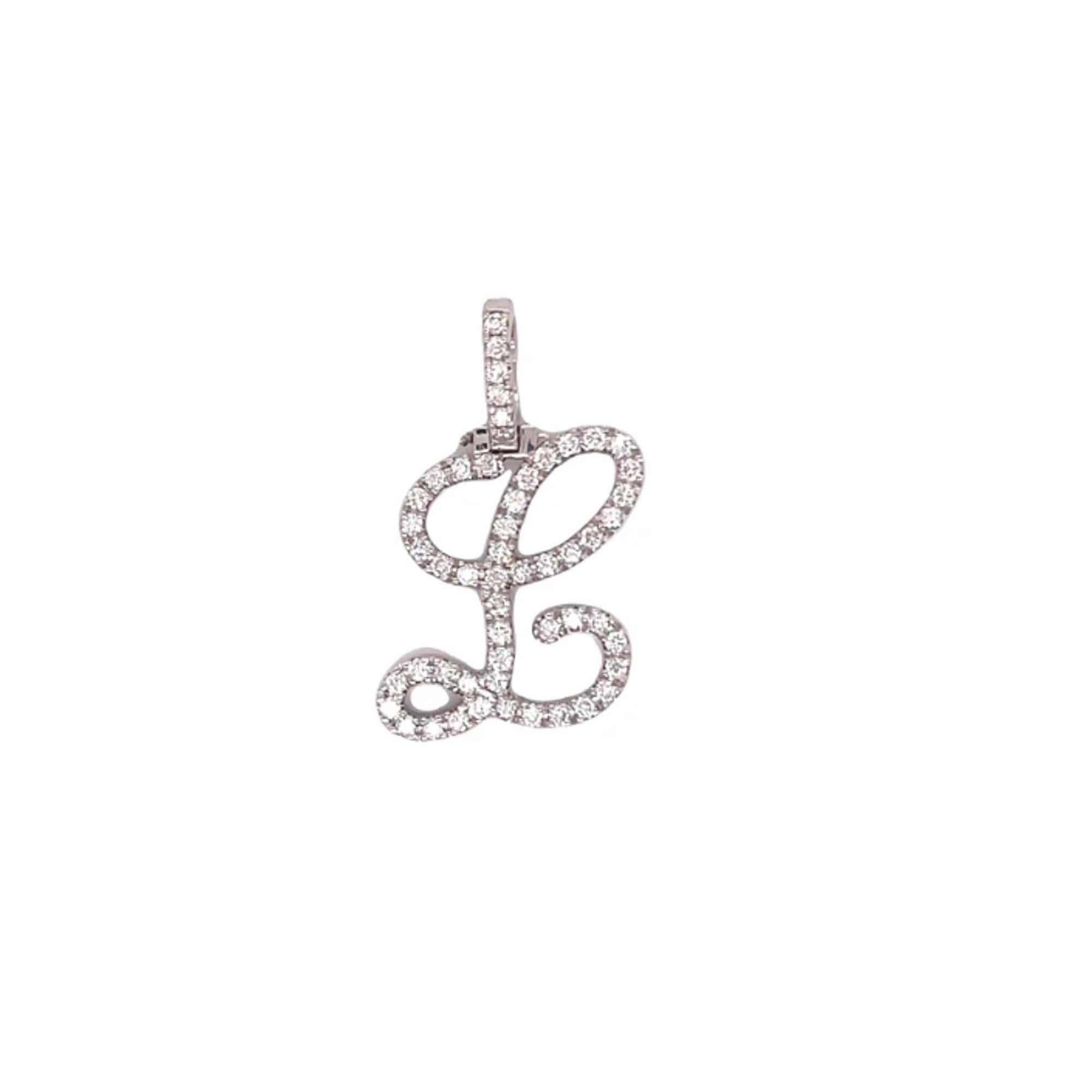 Moderne Collier pendentif « L » initial en or blanc 14 carats avec diamants taille ronde de 0,65 carat en vente