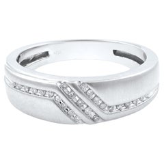 Round Cut Diamond Men's Wedding Band Ring 10k White Gold 0.20cttw