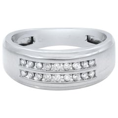 Anello nuziale da uomo con diamante taglio rotondo in oro bianco 10k 0,36 ctw