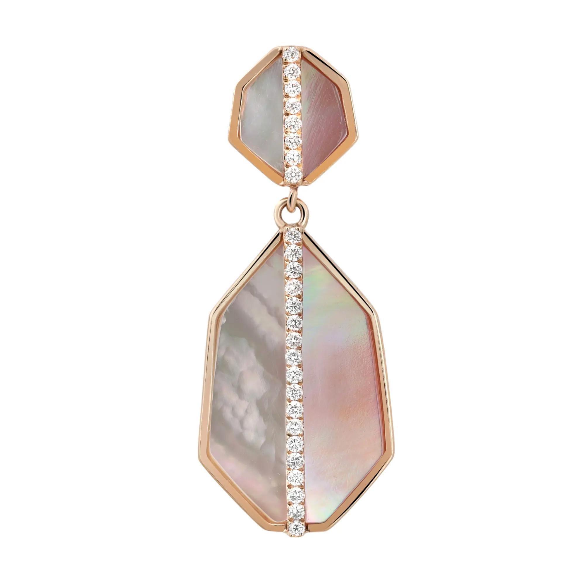 Moderne Boucles d'oreilles pendantes en or jaune 14K avec diamants ronds et nacre 0.25Cttw en vente