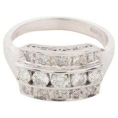 Round-cut Diamond Ring Platinum