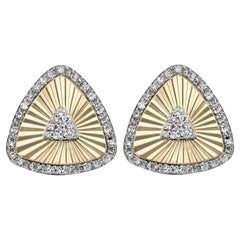 Round Cut Diamond Triangular Stud Earring 14K Yellow Gold 0.25Cttw