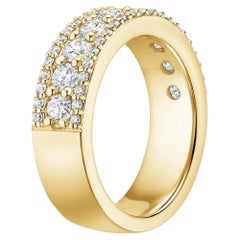 Anello con diamanti taglio rotondo in oro 14K con incastonatura a forchetta condivisa