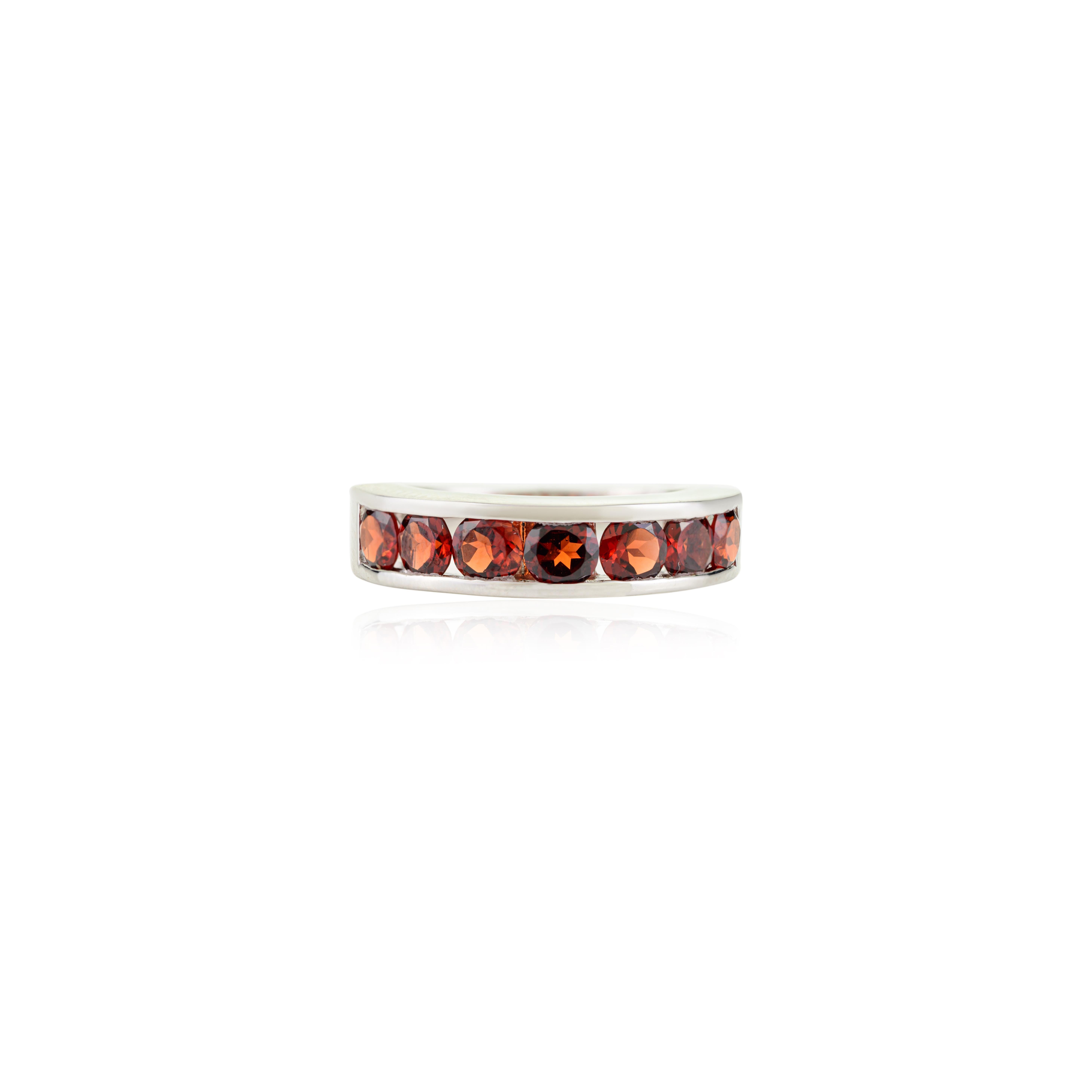 Im Angebot: Round Cut Granat Edelstein halbe Ewigkeit Band Ring in Silber perfektes Geschenk für Sie () 7