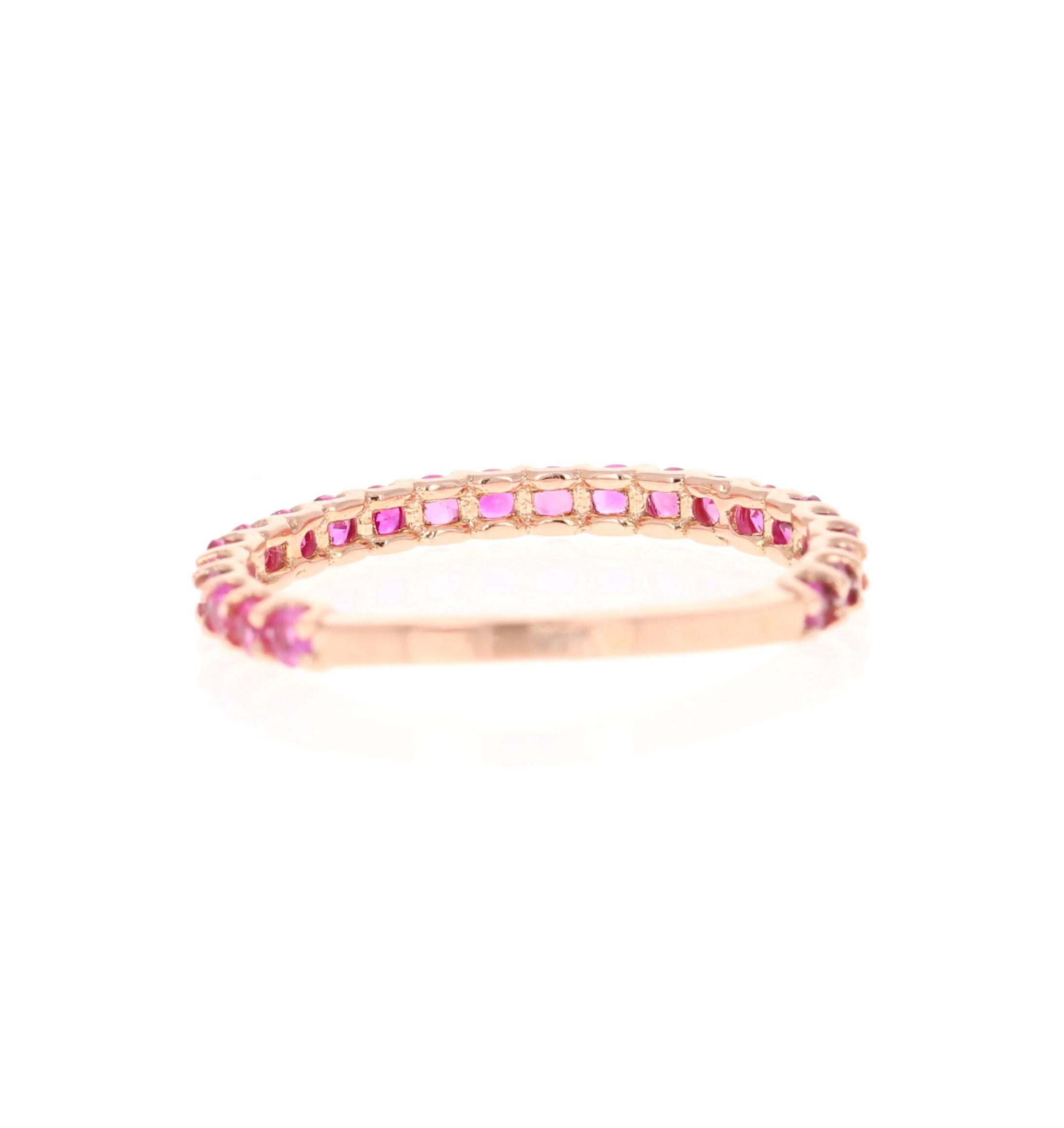 Round Cut Pink Sapphire Band 14 Karat Rose Gold In New Condition In Los Angeles, CA