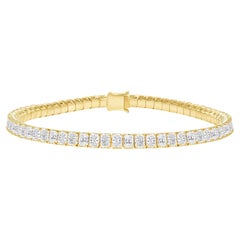 Pulsera de oro de 18 quilates con tachuelas de diamantes redondos