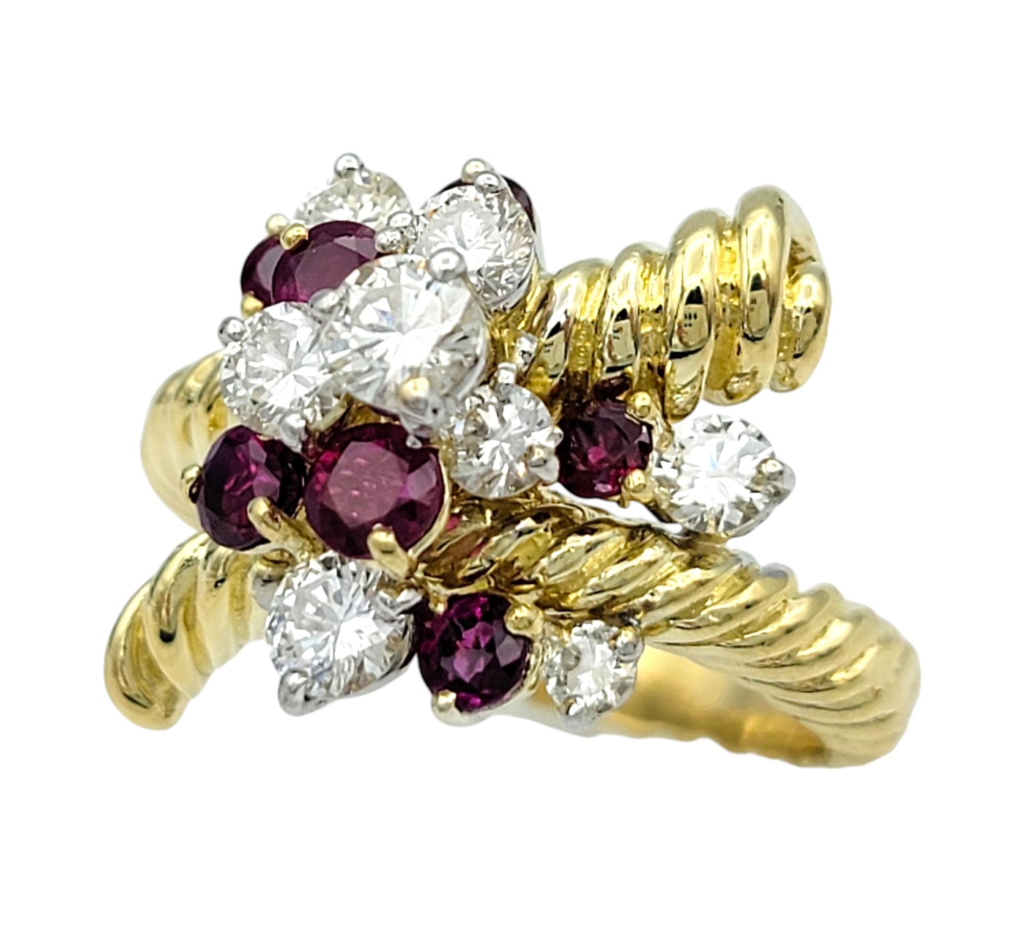 Round Cut Ruby and Diamond Spray Ring with Twisted Band in 18 Karat Yellow Gold In Good Condition For Sale In Scottsdale, AZ
