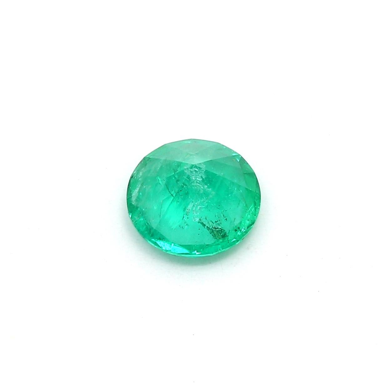 An amazing Russian Emerald in round shape which allows jewelers to create a unique piece of wearable art.
This exceptional quality gemstone would make a custom-made jewelry design. Perfect for a Ring or Pendant.

Shape - Round
Weight - 1.28