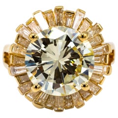 Round Cut Yellow Gold 5.90 Carat Vintage Halo Set Engagement Ring