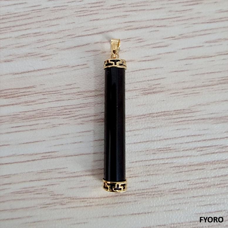 Round Cylindric Pillar Black Onyx Pendant (With Solid 14K Yellow Gold) In New Condition For Sale In Kowloon, HK