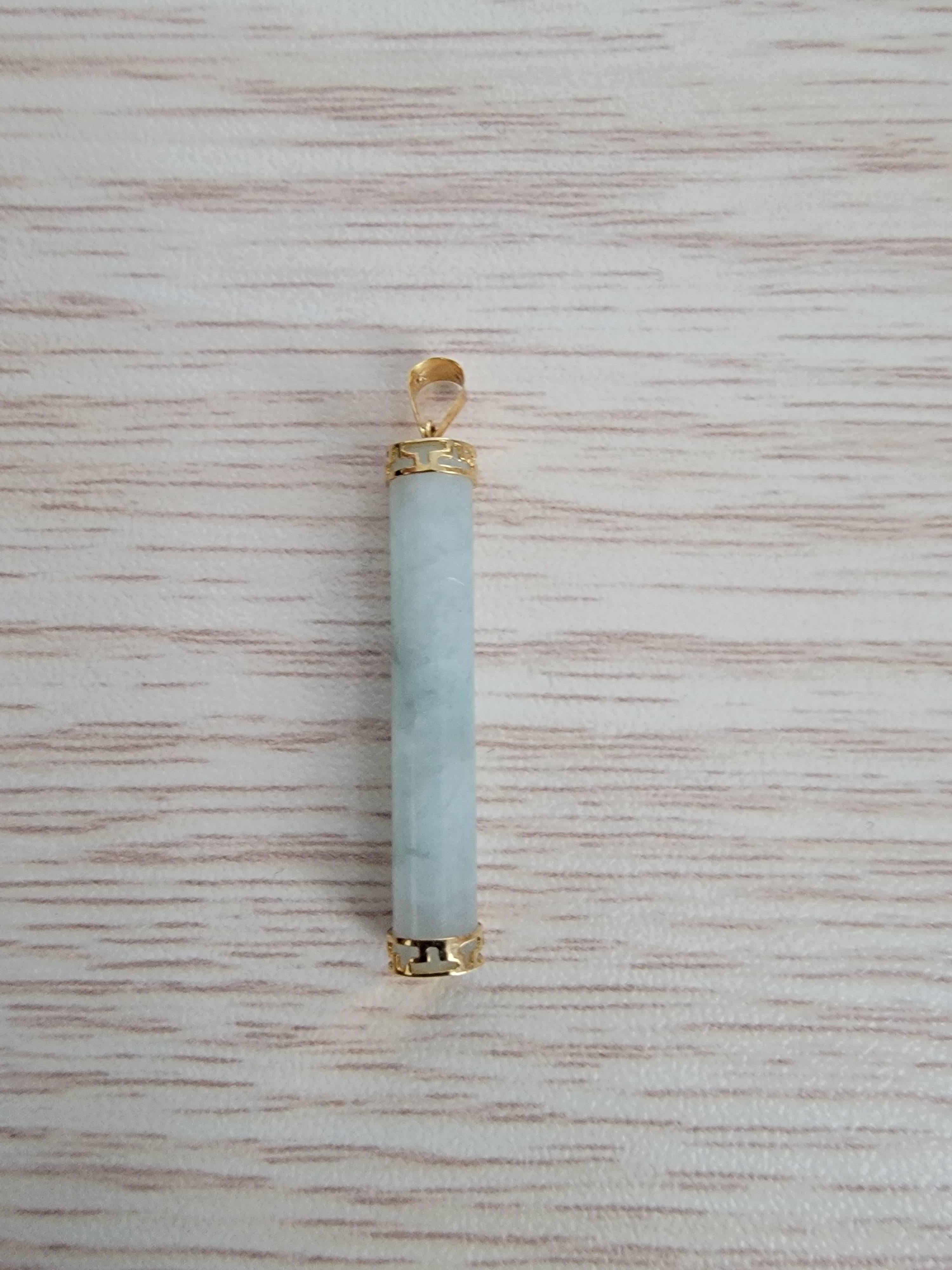 Round Cylindric Pillar Green A-Jade Pendant (With Solid 14K Yellow Gold) In New Condition For Sale In Kowloon, HK