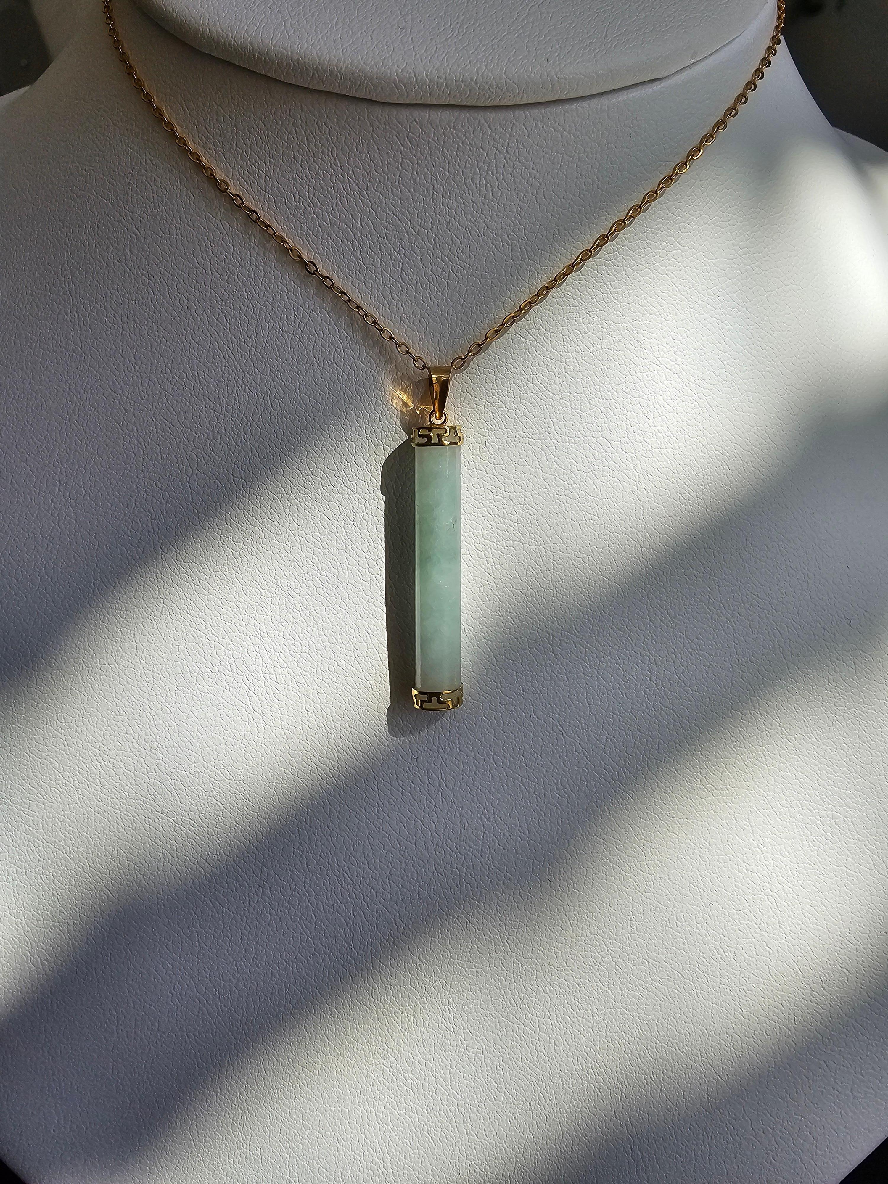Round Cylindric Pillar Green A-Jade Pendant (With Solid 14K Yellow Gold) For Sale 3