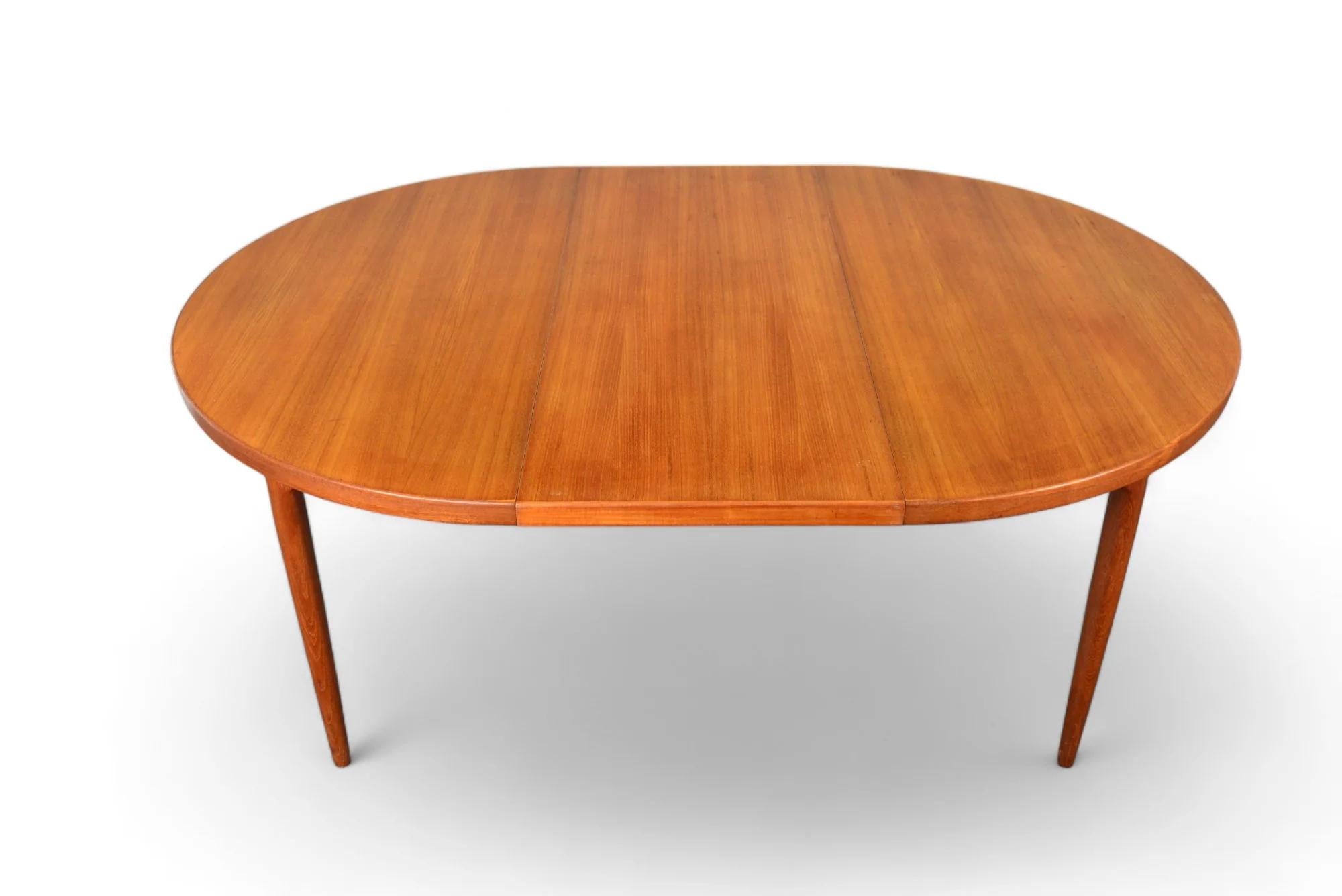 Round Danish 2 Leaf Teak Dining Table By Cj Rosengaarden + Coffee Table For Sale 1