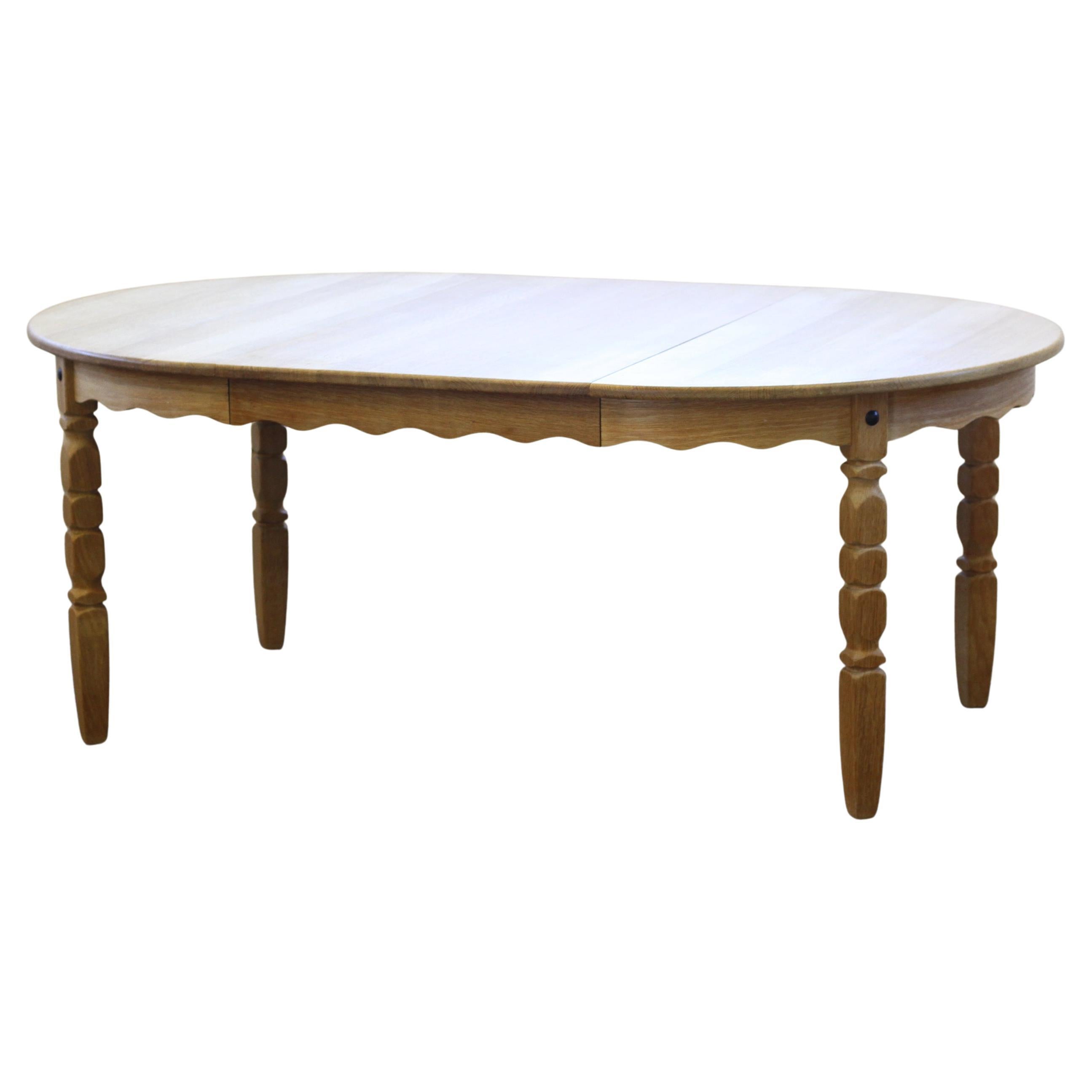 How tall should chairs be for a 30-inch table?