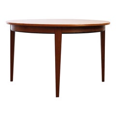 Round Danish Mid-Century Modern Extendable Teak Dining Table Made by Omann Jun