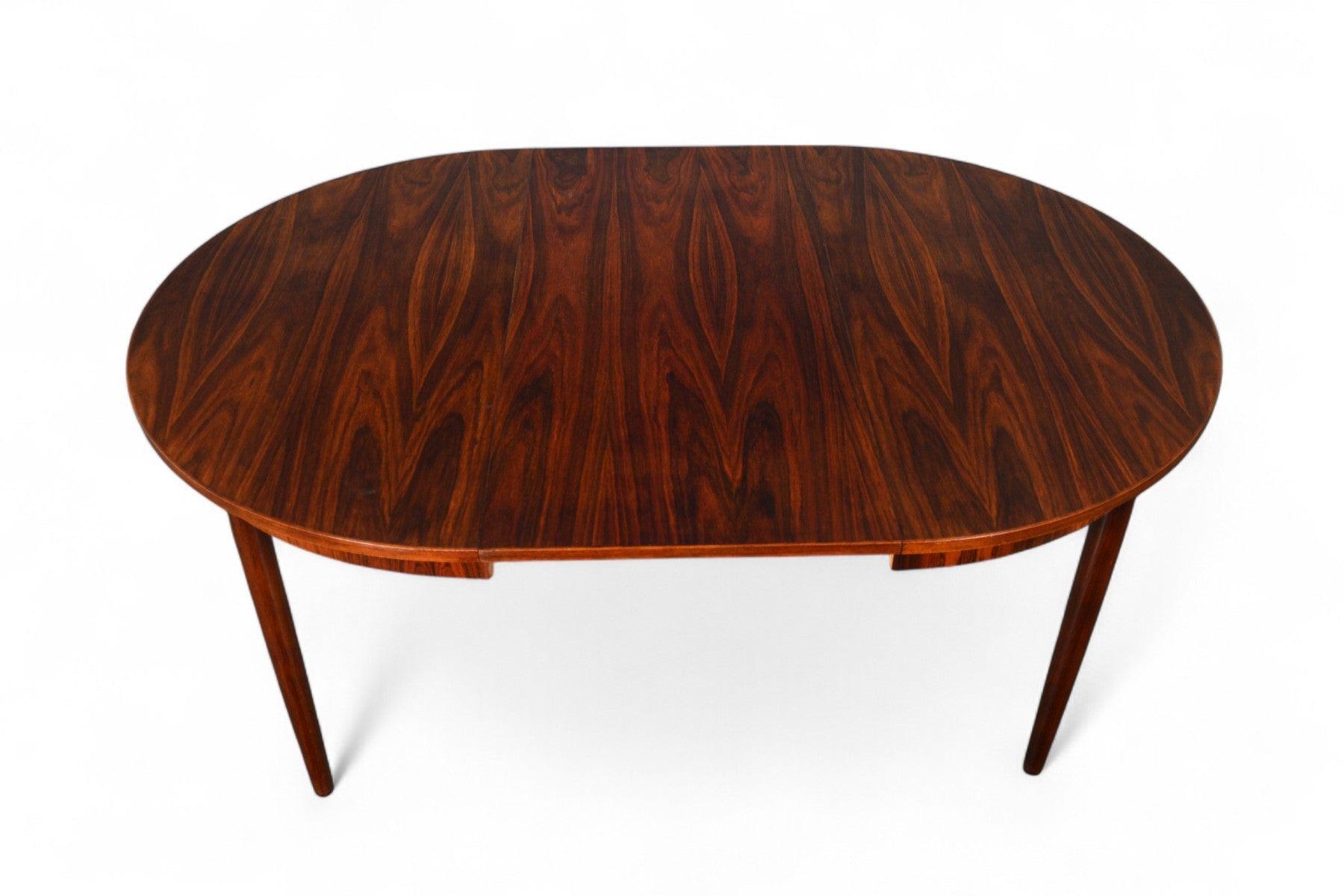 Round Danish Modern Expandable Rosewood Dining Table With One Leaf For Sale 3