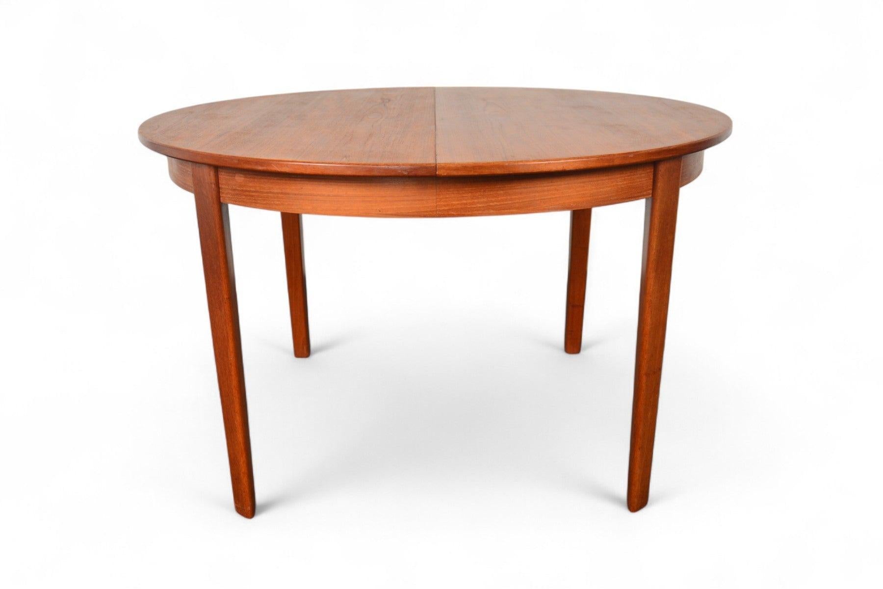 Origin: Denmark
Designer: Unknown
Manufacturer: Unknown
Era: 1960s
Materials: Teak
Measurements: 47.25