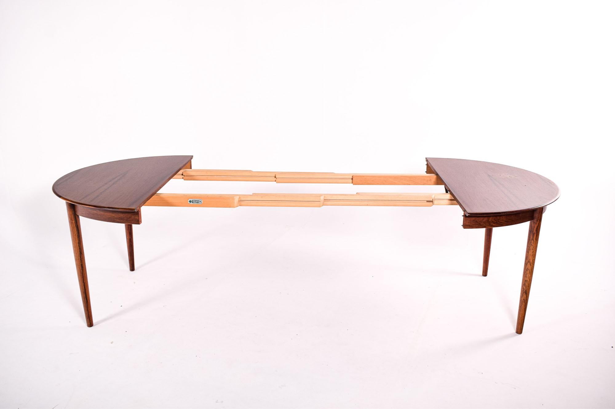 Mid-20th Century Round Danish Rosewood Extendable Dining Table, 1960s