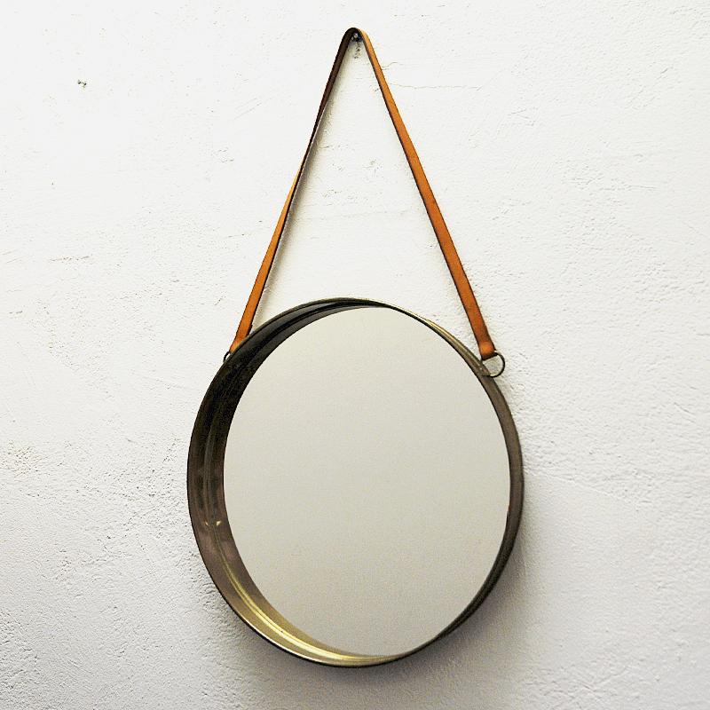 Round decorative vintage brass mirror by Bror Moje Sweden 1960s In Good Condition In Stockholm, SE