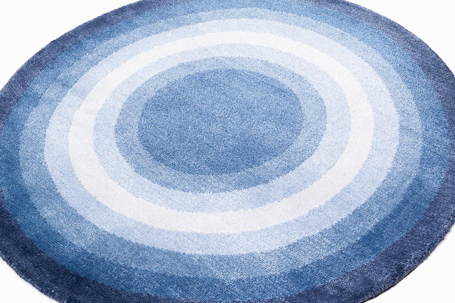 Modern Round Denim Blue Pop Silk and Wool Accessory Rug John Bullseye by Joseph Carini For Sale