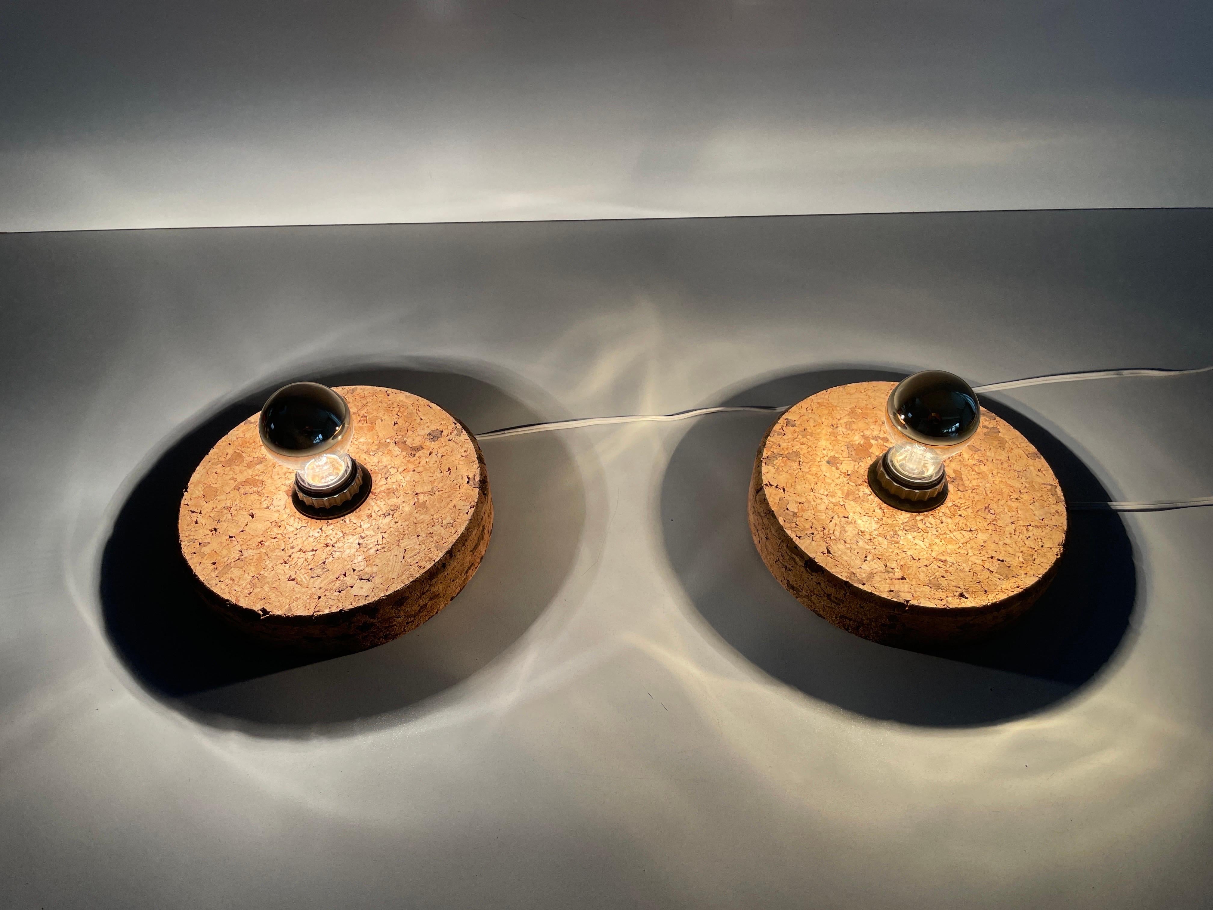 Coppia di lampade di design rotonde in sughero, anni '70, Germania in vendita 4