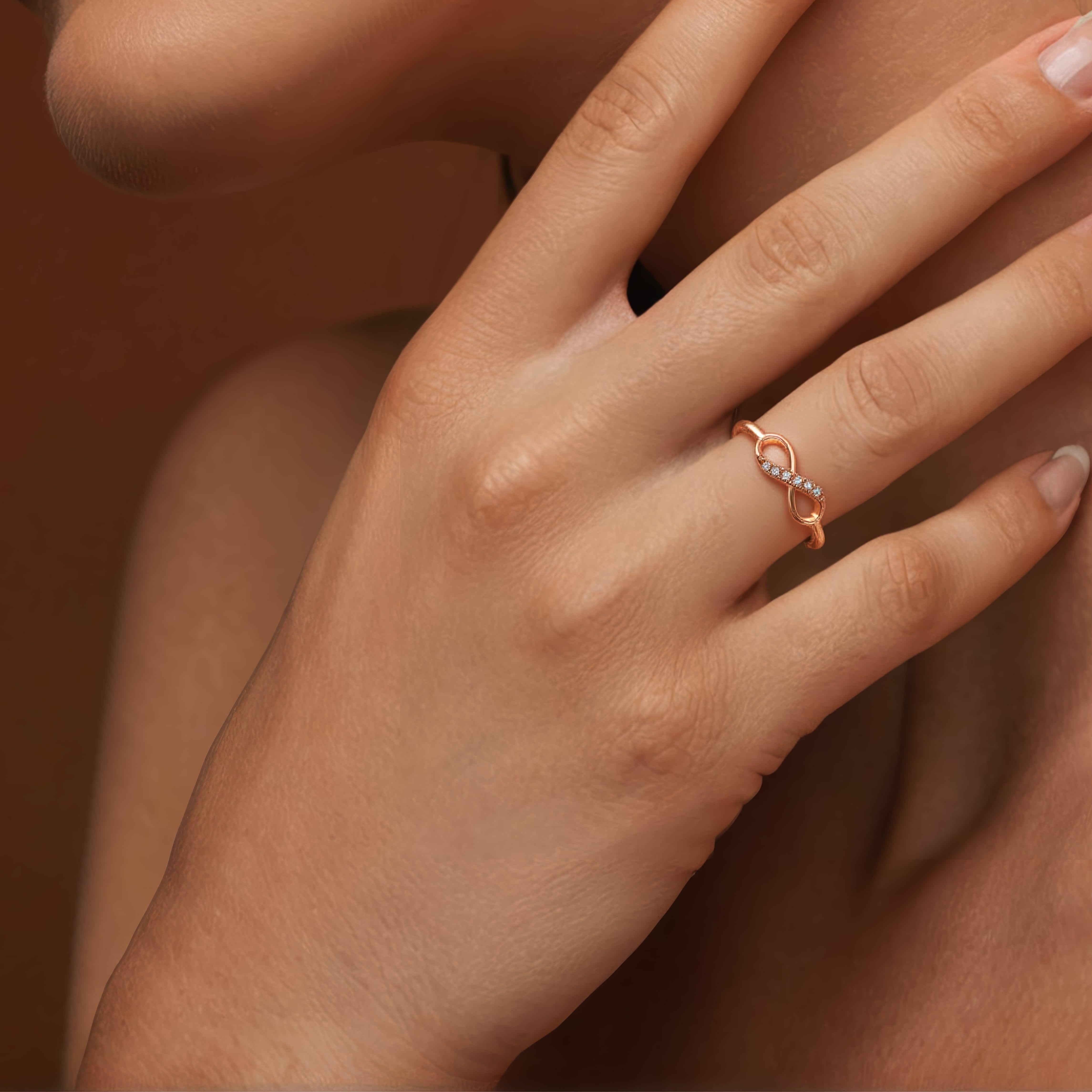 For Sale:  Round Diamond 14K Gold Infinity Pave Set Diamond Ring 2
