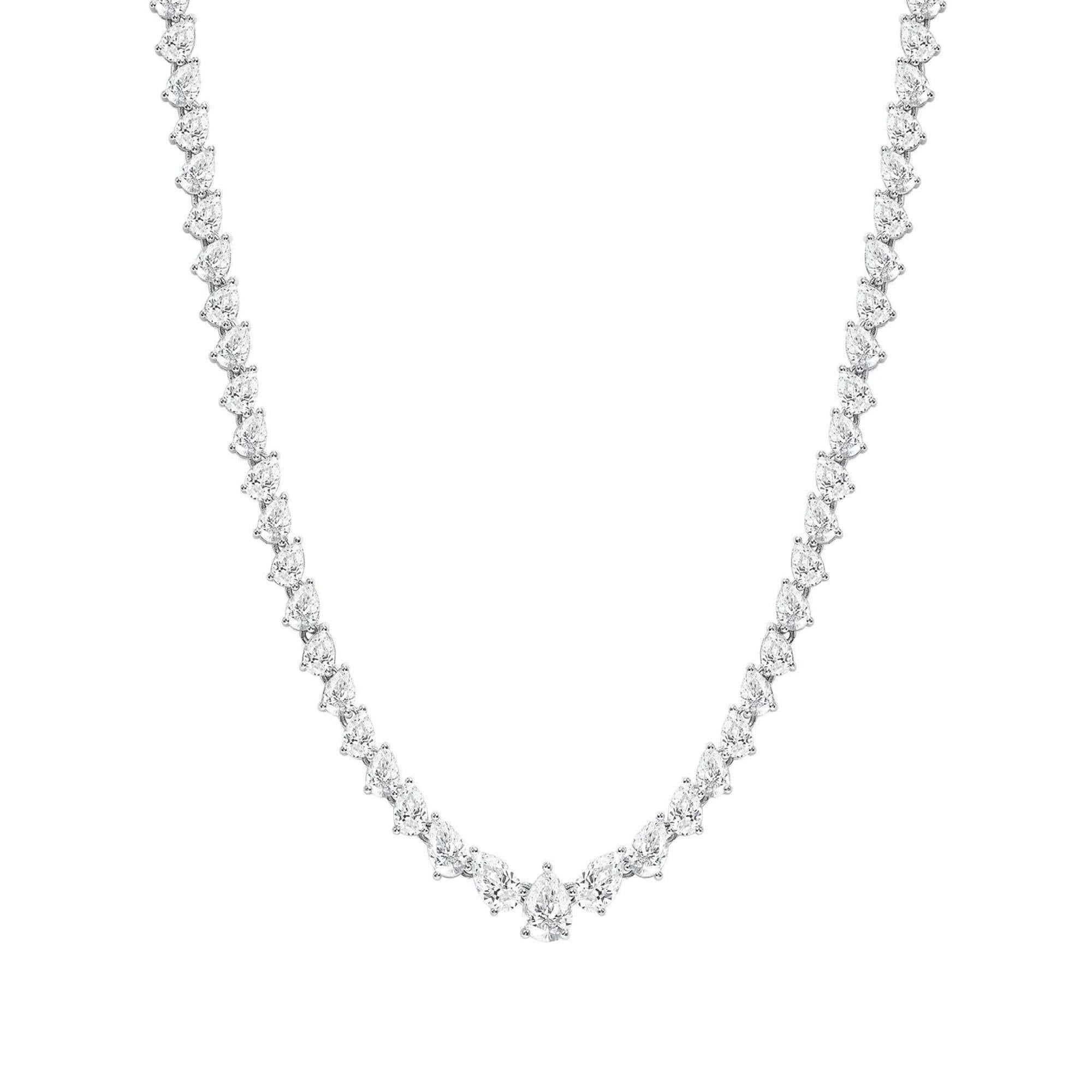 Runde birnenförmige Diamant-Halskette aus 18 Karat Gold