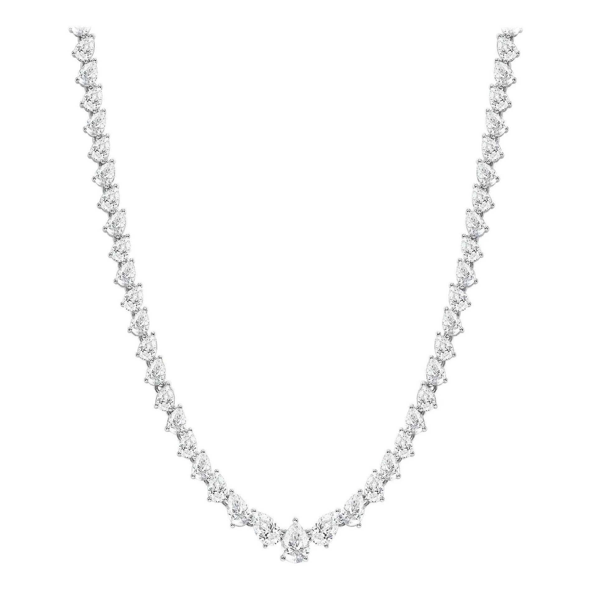 Round Diamond 18K Gold Pear Shaped Necklace