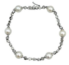 Bracelet station Milgrain en or blanc 18 carats, diamant rond et perle Akoya