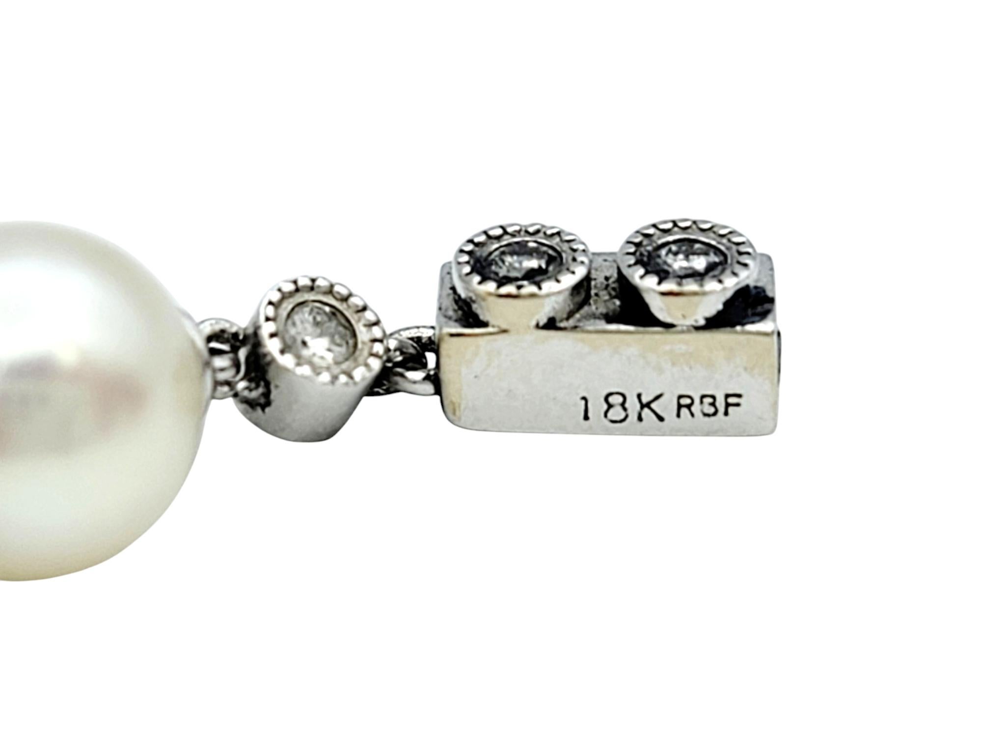 Round Diamond and Akoya Pearl Milgrain Station Bracelet in 18 Karat White Gold For Sale 2