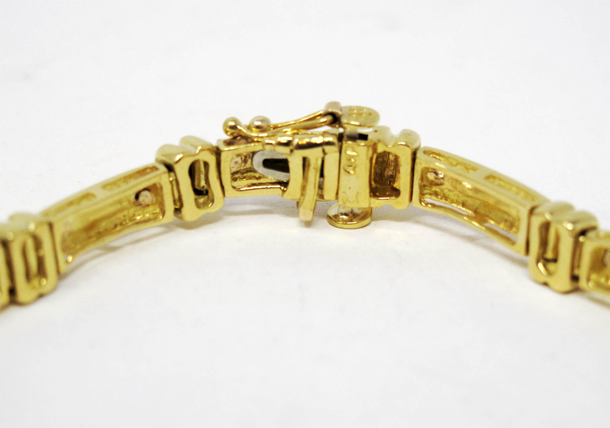 Women's Round Diamond and Bar Link Bracelet 18 Karat Yellow & White Gold Round Stations For Sale
