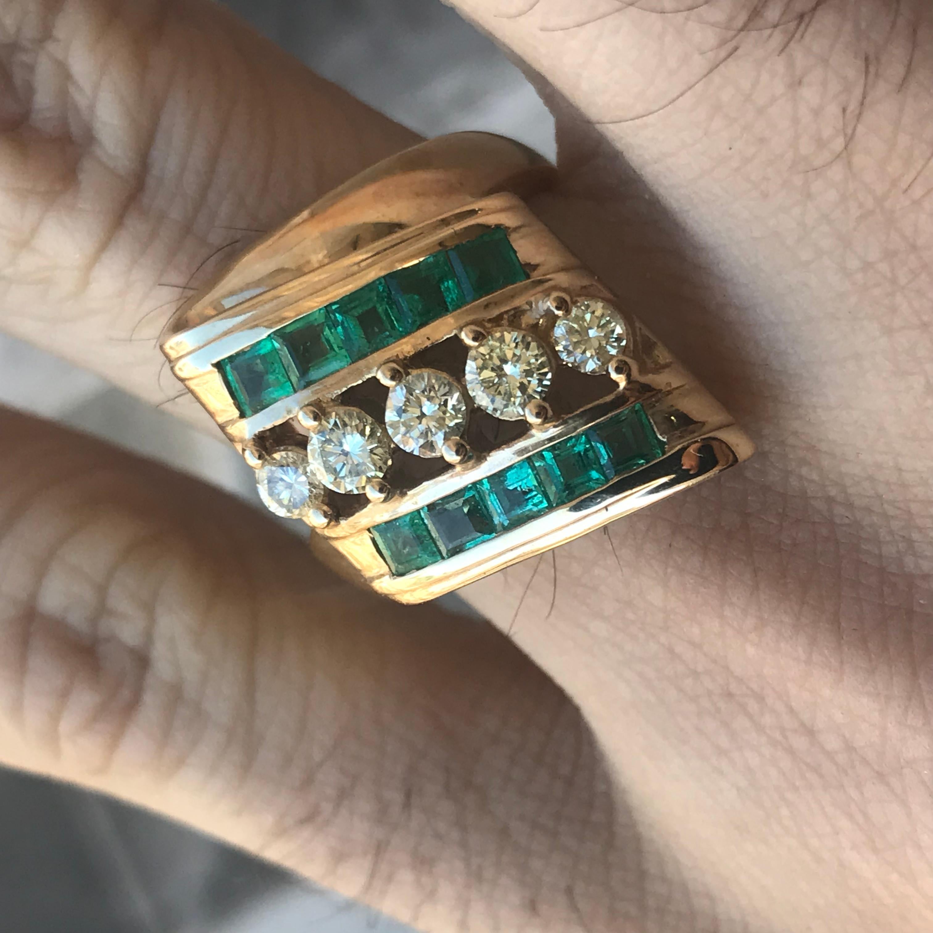 Round Diamond and Princess Emerald Cuts Ring, Ben Dannie In Excellent Condition For Sale In West Hollywood, CA