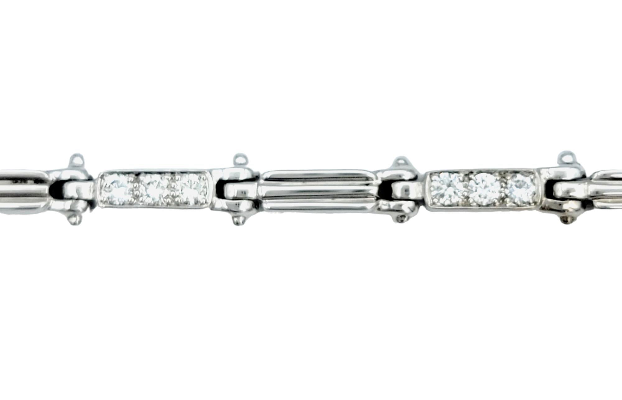 Contemporary Round Diamond and Ridged Link Station Bracelet in 14 Karat White Gold, E-F / VS For Sale