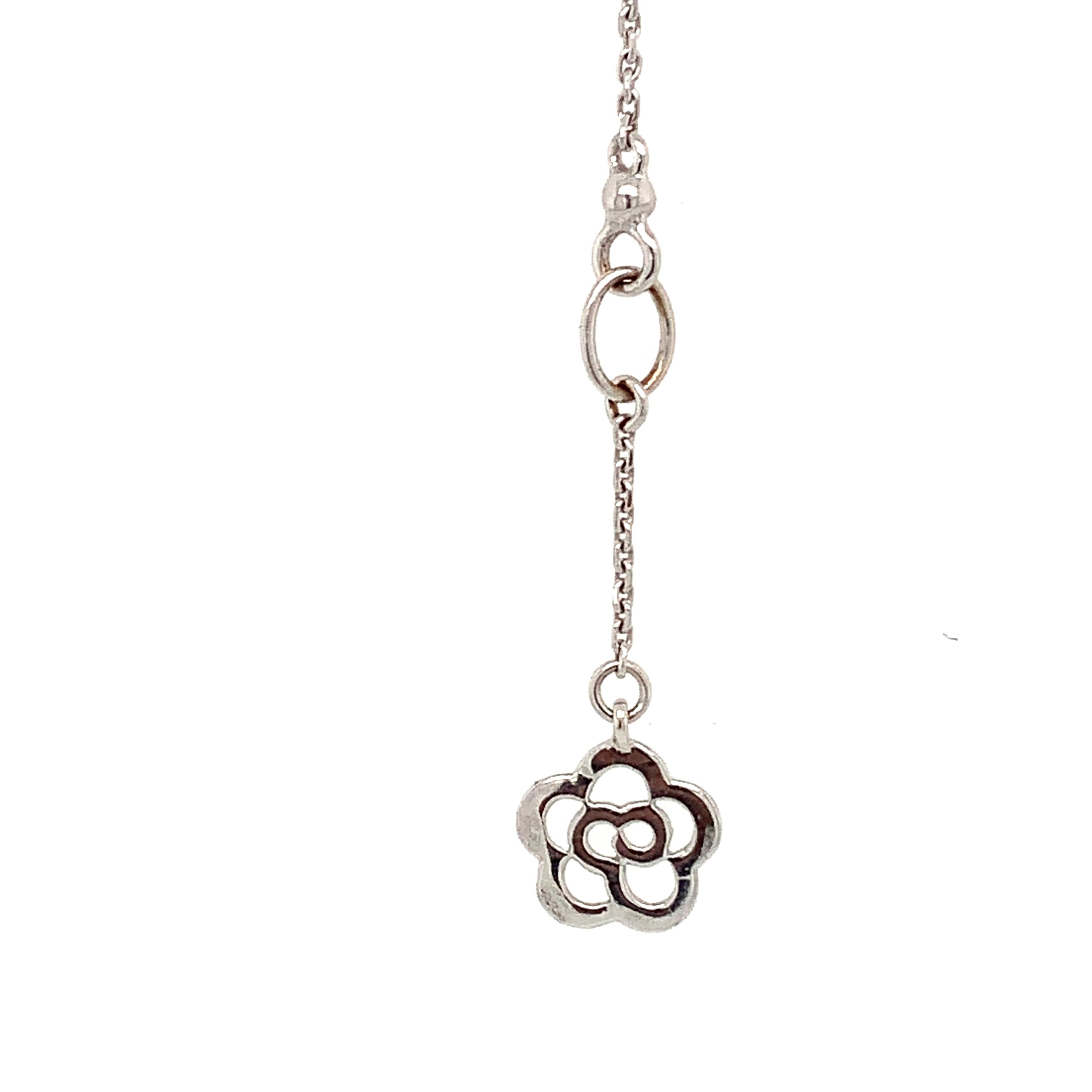 Collana con diamanti rotondi art déco a goccia in oro bianco 18 carati in vendita 2