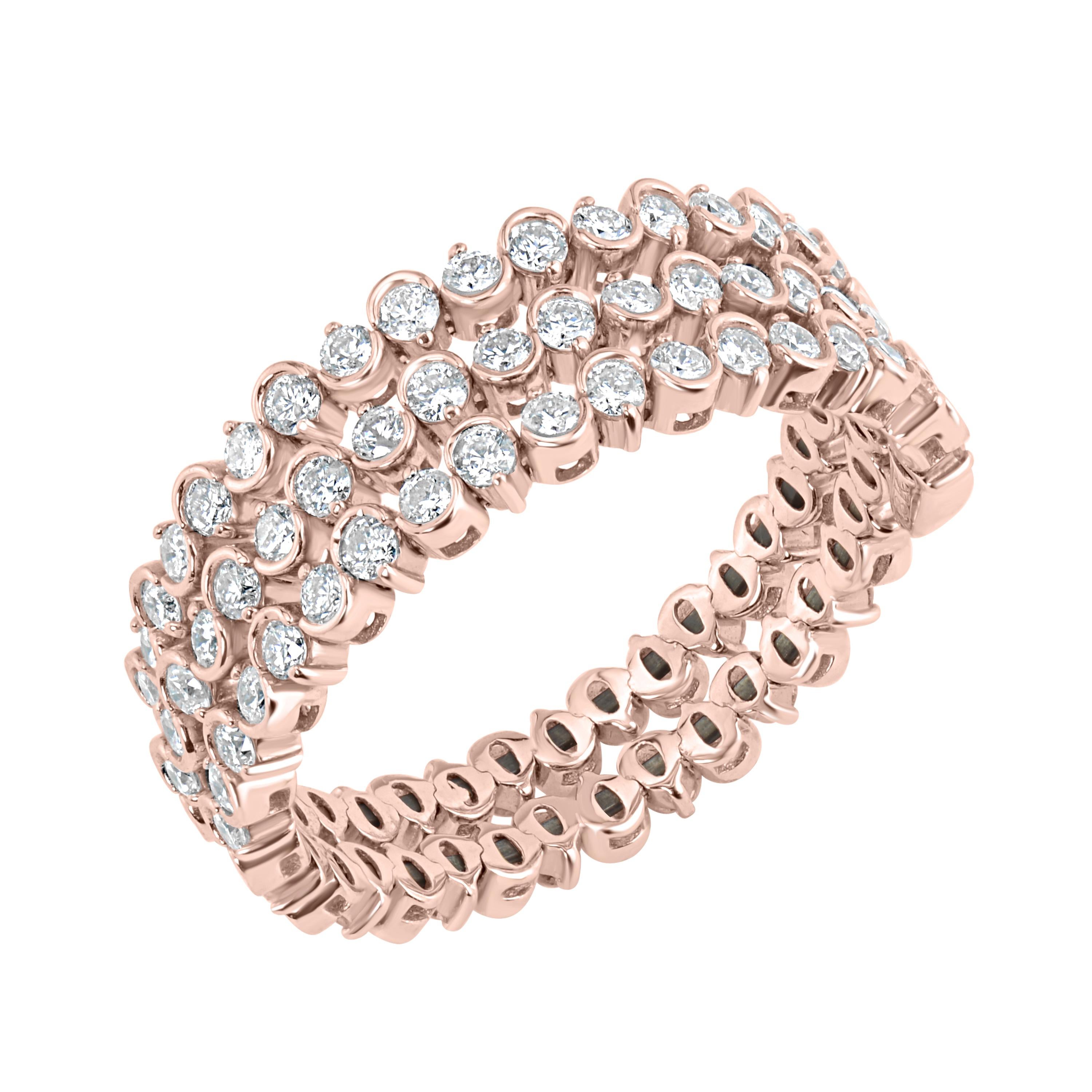 This band ring is featured with round cut diamonds. Each ring is made with 93 round cut diamonds in shared prongs of 18K rose gold.

JEWELRY SPECIFICATION:
Approx. Metal Weight: 3.33 gram
Approx. Diamond Weight: 1.40 Cts
Diamond Shape/Cut: Round
