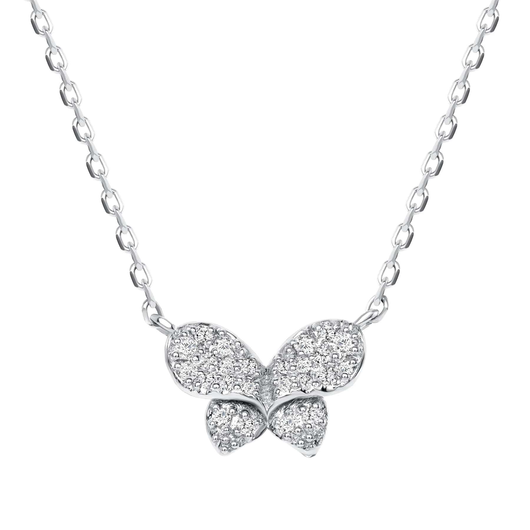 Round Diamond Butterfly Pendant Necklace In New Condition For Sale In Los Angeles, CA