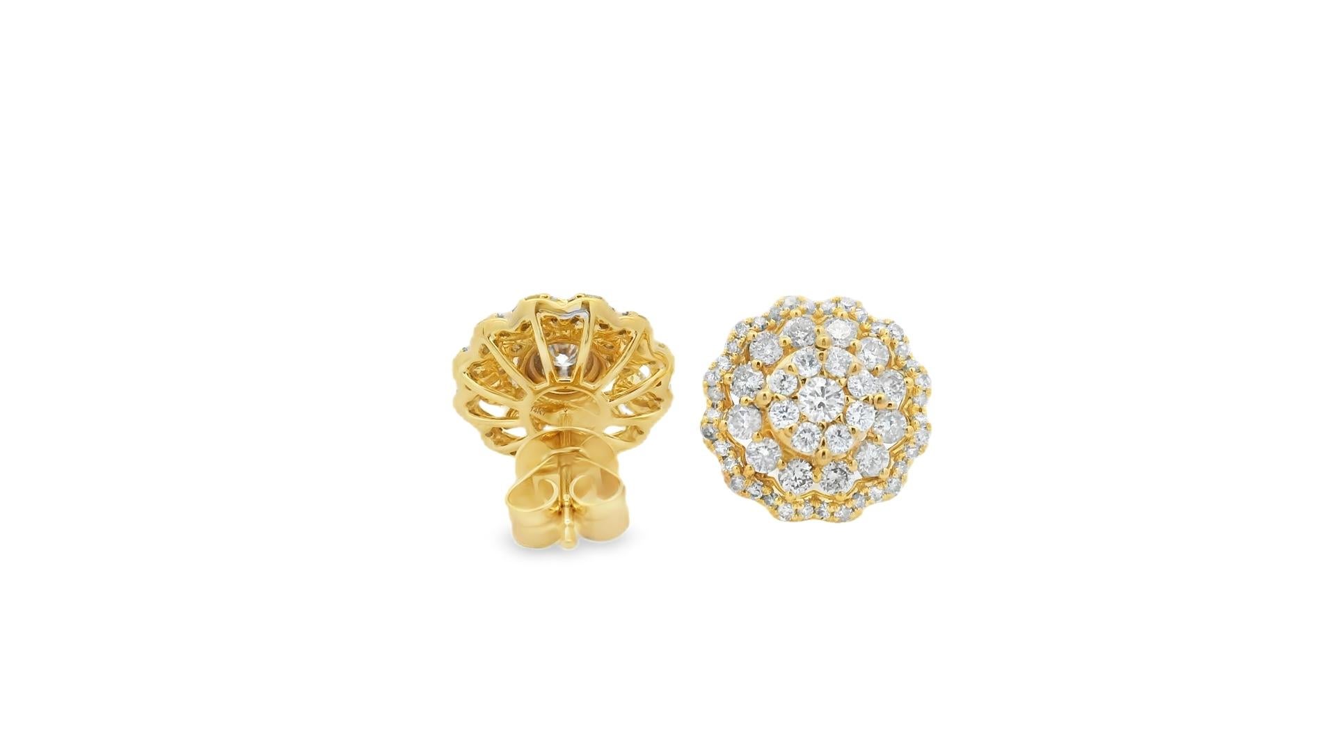 Women's Round Diamond Cluster Stud Earrings 1.70ct in 14K Yellow Gold For Sale
