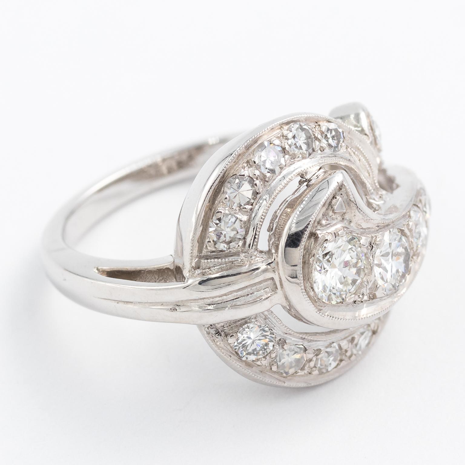 Round Diamond Cocktail Ring For Sale 3