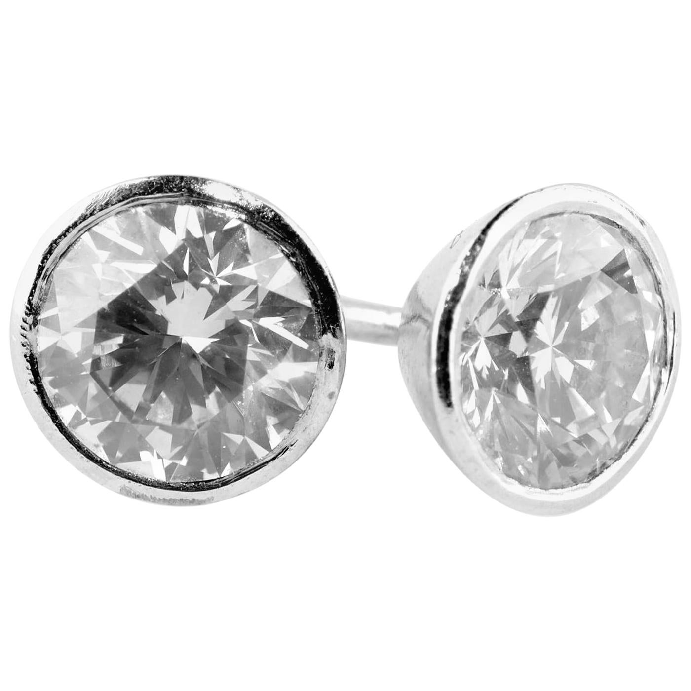 Round Diamond Earrings Pair with Screw Back Studs 2.5 Carat Platinum Si1 Clarity