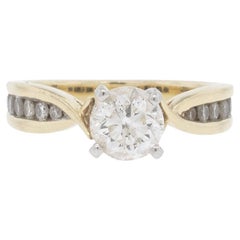 Round Diamond Engagement Ring 14 Karat