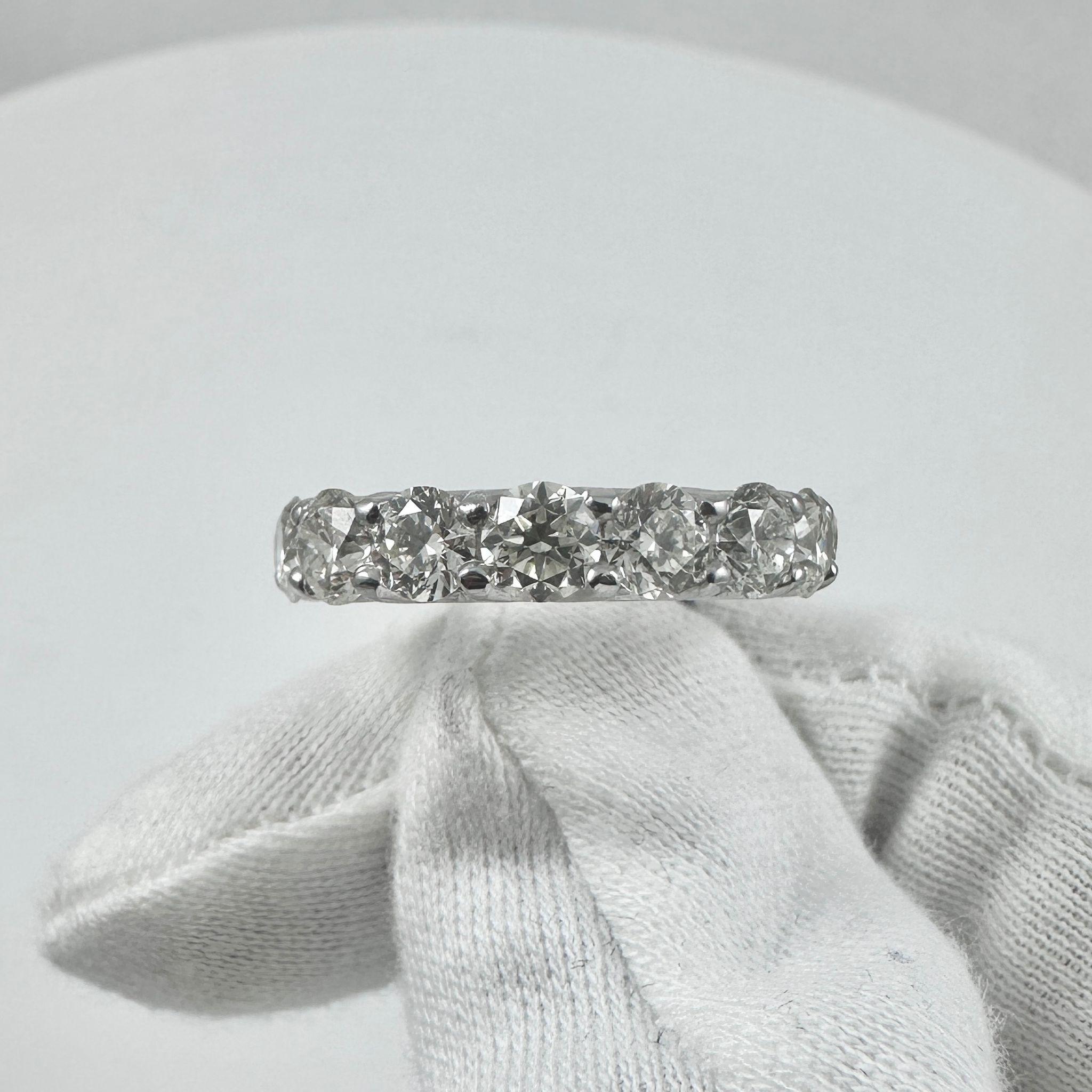 En vente :  Bracelet éternité en or blanc 14 carats, diamant rond, 5,50 carats 2