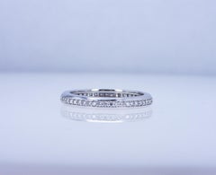 Round Diamond Eternity Band in 18k White Gold